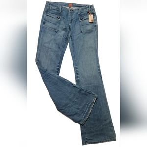 U Ujeans Brand NEW Women's Size 28 Made in USA Flare Leg 32 X 35 Low Rise Jeans